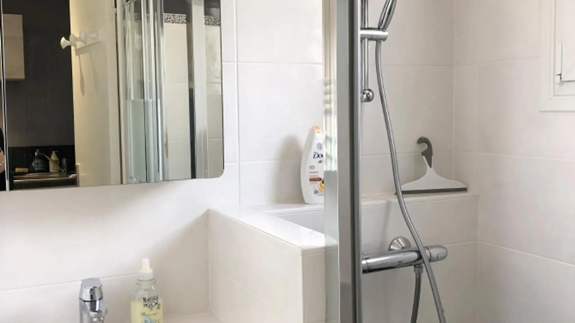 Дом отдыха Maison 5 Pers Avec Piscine Chauffee, Pres Plage Sarzeau - Fr-1-775-15