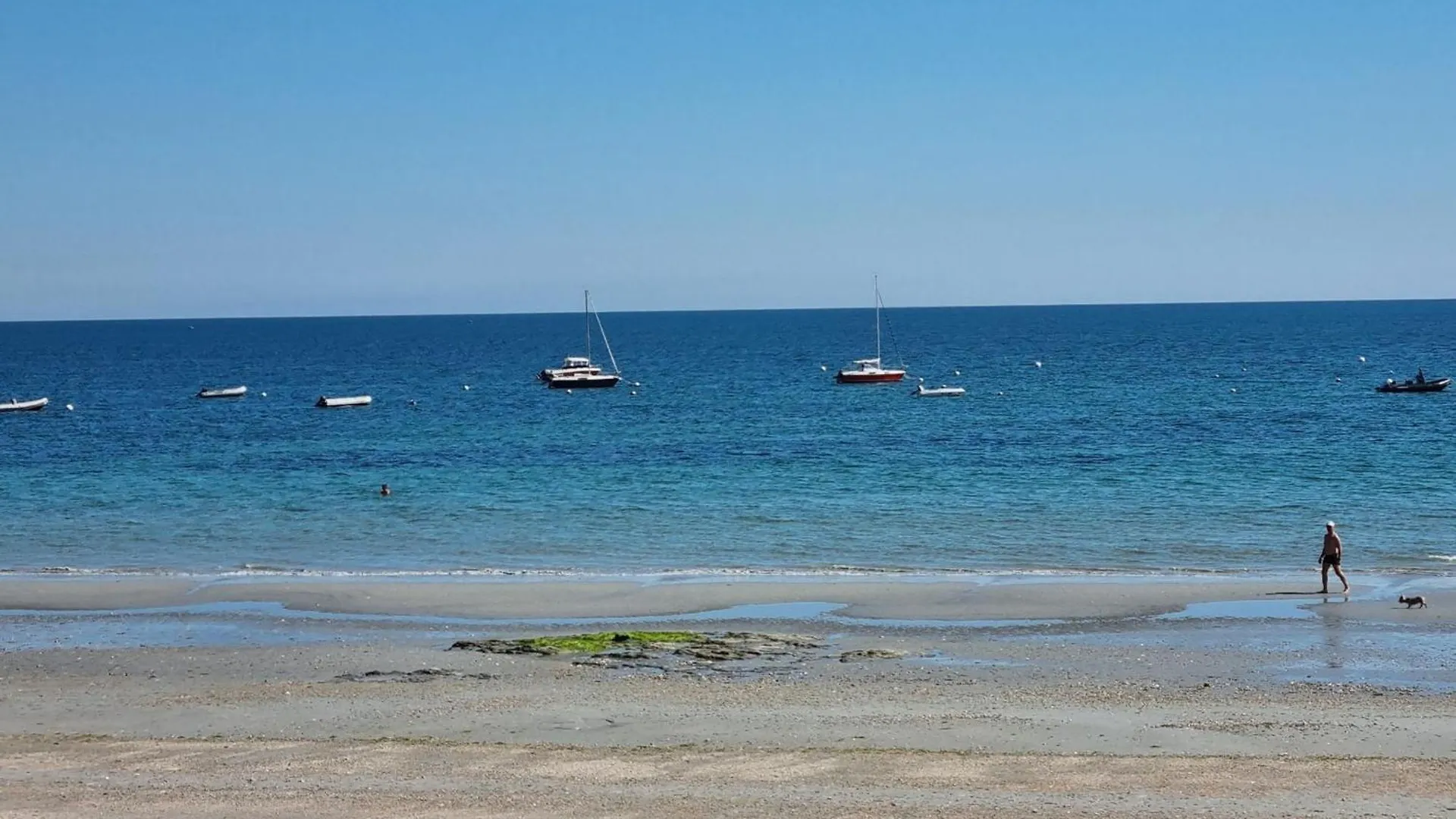 Maison 5 Pers Avec Piscine Chauffee, Pres Plage Sarzeau - Fr-1-775-15 0*,  Франция